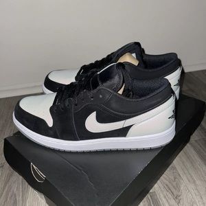 NWT Air Jordan 1 SE ‘Diamond’
